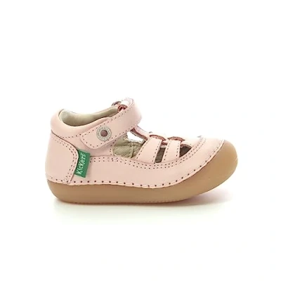 Abbildung von Kickers Sushy Trekkingsandale für Kinder, Größe: 26, Rose clair Schuhe