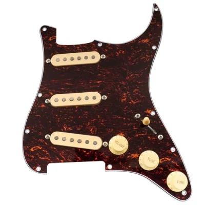 Abbildung von Musiclily Pro SSS Pre wired Loaded Pickguard ST Gitarren Vorverdrahtetes Schlagbrett mit Artec Staggered Alnico 5 Single Coil Tonabnehmer für Fender Strat Style E Gitarre, 3 lagig Mint Green