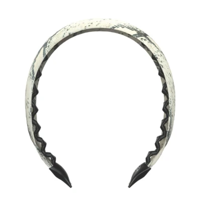 Abbildung von Invisibobble HairHalo Urban Safari What Happens in
