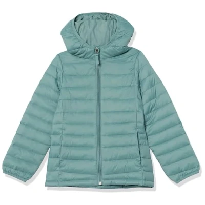Abbildung von Amazon Essentials Mädchen Leichte, Wasserabweisende, verstaubare Kapuzenjacke, Grün, 11 12 Jahre
