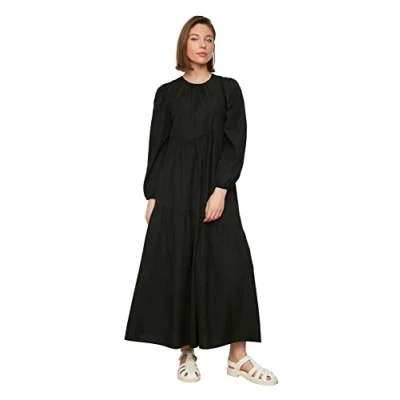 Abbildung von TRENDYOL Damen Women line Dresses Maxi A Linie Regular Woven Modest Kleider, Lilac, 40