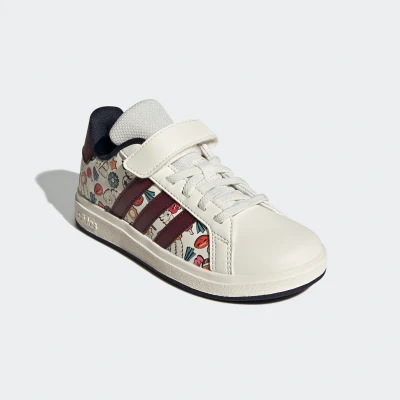 Abbildung von adidas Sportswear GRAND COURT LIFESTYLE TENNIS LACE UP Sneaker Design auf den Spuren des Superstar