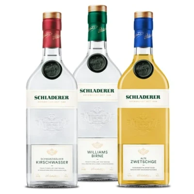Abbildung von Schladerer Obstbrand Klassiker Set mit Schwarzwälder Kirschwasser, Williams Christ Birnenbrand und Alte Zwetschge aus dem Schwarzwald Obstbrände (3 x 700 ml)