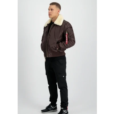 Abbildung von Alpha Industries Injector III Winterjacke, Herren, Größe: Small, Hunter brown