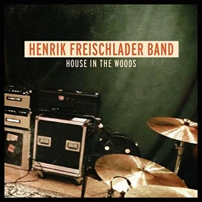 Abbildung von House in the Woods