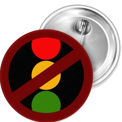 Abbildung von Sammys Shirt Store Ampel Verbot Die muss Weg Button 25 mm