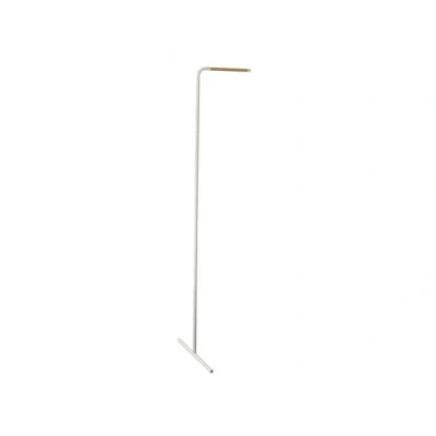 Abbildung von Yamazaki Garderobenständer &quot;Tower&quot; zum Anlehnen an die Wand 160cm, Kleiderständer, minimalistisch, für den modernen Loft Stil