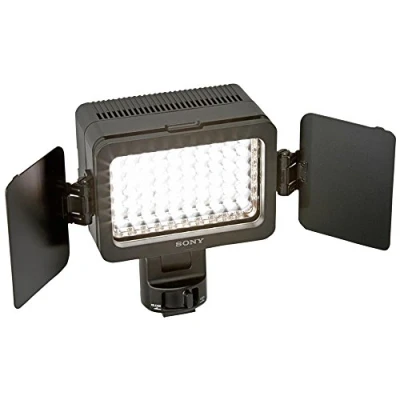 Abbildung von Sony HVL LE1 LED Videoleuchte (bis zu 1800 Lux, schwenkbar, Dauerlicht, geeignet für Camcorder und Kameras)