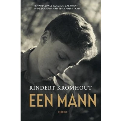 Abbildung von een Mann: iemand zoals jij, klaus, zal nooit in de schaduw van ander staan