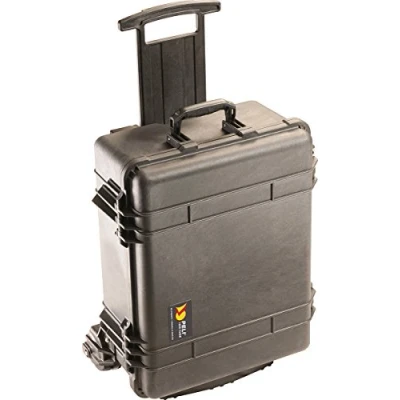 Abbildung von PELI 1560M Transportkoffer Trolley Mit Extrem Robusten Rollen aus Polyurethan, IP57 Wasser und Staubdicht, 44L Volumen, Individuell Anpassbaren Schaumstoff, Schwarz