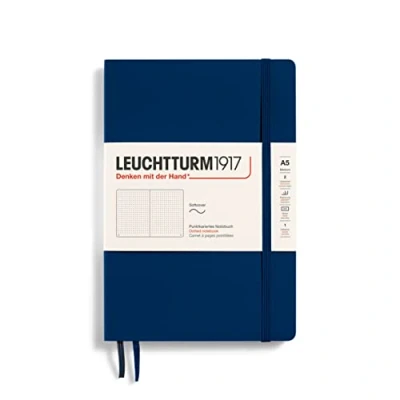Abbildung von LEUCHTTURM1917 362850 Notizbuch Medium (A5), Softcover, 123 nummerierte Seiten, Marine, Dotted