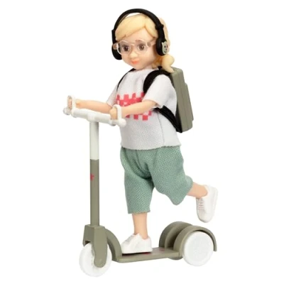 Abbildung von Lundby Puppe mit Roller