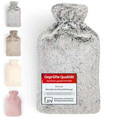 Abbildung von Blumtal Wärmflasche Premium mit Bezug in Kunstfelloptik, (Auslaufsichere Flasche aus Naturkautschuk für Kinder und Erwachsene), Kuschelweichem Fellbezug zur Schmerzlinderung