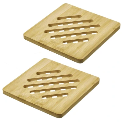 Abbildung von Westmark Untersetzer Tapas + Friends quadratische Pfannenuntersetzer als Tischschutz, gegen Kratzer und Verbrennungen, ideal für Esstisch Bambus, 17 x cm, 2 Stück