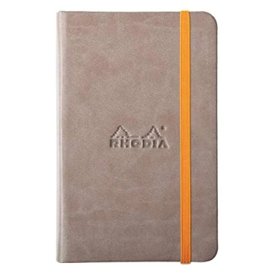 Abbildung von Rhodia 118644C Rhodiarama Book (A6 Notizbuch mit Gummizug, liniert, 96 Blatt) 1 Stück maulwurf