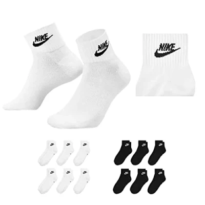Abbildung von Nike Sportswear Everyday Essential 3ERPACK Socken, Größe: 38 42, Black