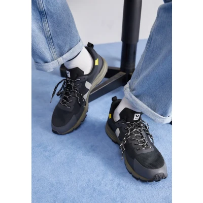 Abbildung von Veja Dekkan Sneaker low, Herren, Größe: 42, Schwarz grau Textil