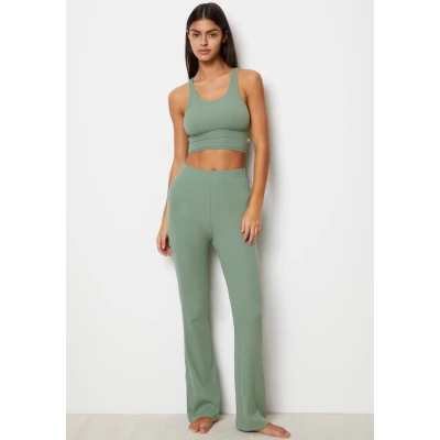 Abbildung von Marc OPolo Loungehose &quot;MODERN MOVE&quot;, mit breitem, elastischen Bund