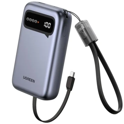 Abbildung von UGREEN Power Bank, 20000mAh Powerbank 22.5W Max mit 2 integriertem USB C Kabel, 2C1A Digitales Display, Externer Handyakkus für iPhone 16 Pro Max/15/14, Galaxy S24 Ultra S23 und mehr（Schwarz）