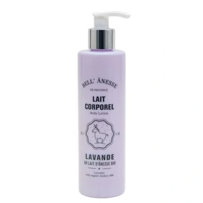 Abbildung von Label Provence Französische Körperlotion mit Bio Eselsmilch Lavendelduft Körperfeuchtigkeitspflege für trockene Haut 250 ml Flasche