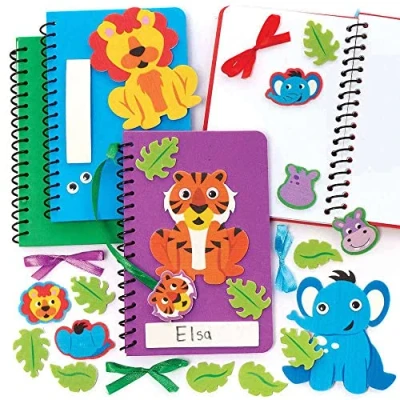 Abbildung von Baker Ross FC918 Dschungel Tier Notizbuch Bastelsets 4er Pack, Kleine Geschenke für Kinder, Kindergeburtstag Mitgebsel Set