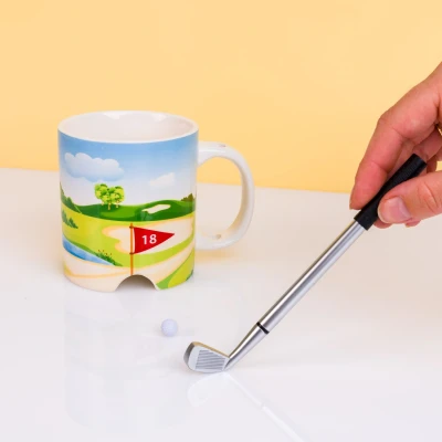 Abbildung von Golftasse mit Golfschläger und Ball