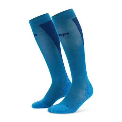 Abbildung von CEP Core Run Ultralight Kompressionssocken, lang, Gr. 42 45, Blau Optimale Unterstützung für Lauf und Regeneration