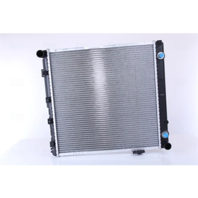 Abbildung von NISSENS 62751A Kühler, Motorkühlung Aluminium 488 36 Kühlrippen gelötet MERCEDES BENZ: W124 Coupe, Limousine, T modell