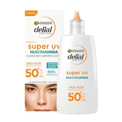 Abbildung von GARNIER DELIAL Flüssig Gesichtscreme für den täglichen Gebrauch, sehr hoher Sonnenschutz, LSF 50+, gegen Unreinheiten mit Niacinamid, nicht komedogene Formel, 40 ml