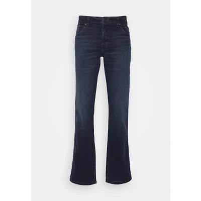 Abbildung von Wrangler Herren Texas Jeans, Arm Strong, 42W 30L EU