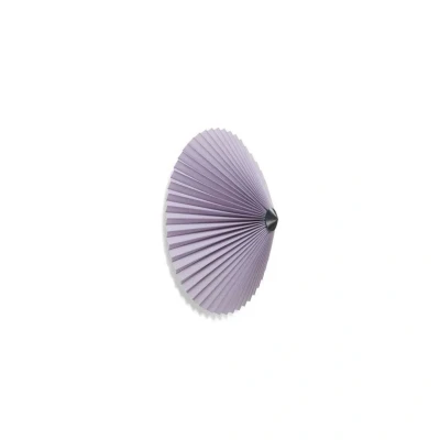 Abbildung von HAY Matin Flush Mount 380 Deckenleuchte lila
