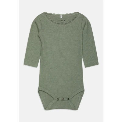 Abbildung von Name it Nbfkab Body für Kinder, Größe: 50, Light green