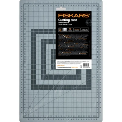 Abbildung von Fiskars Cutting Mat 30x45cm A3