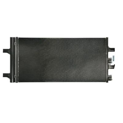 Abbildung von THERMOTEC KTT110747 Klimakondensator mit Trockner Aluminium 648 R 134a MINI: Schrägheck