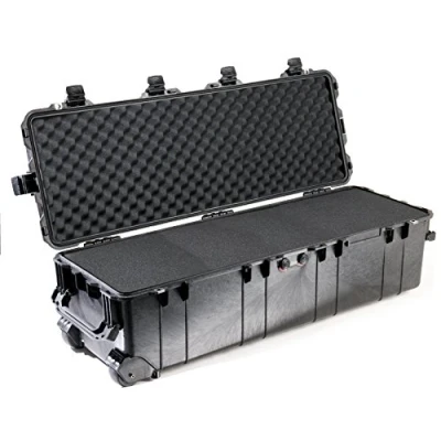 Abbildung von PELI 1740 Langer Professioneller Waffenkoffer/Stativkoffer, IP67 Wasser und Staubdicht, 105L Volumen, Mit Schaumstoffeinlage (Anpassbar), Schwarz