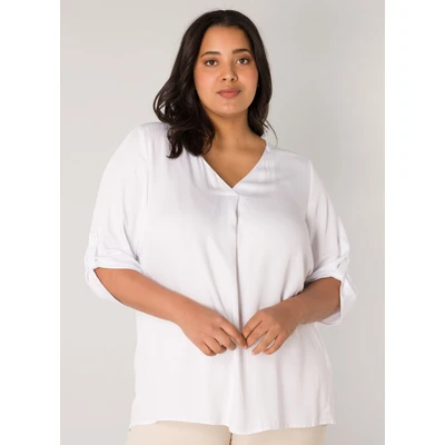 Abbildung von Base Level Curvy Shirtbluse &quot;Yanina&quot;, mit V Ausschnitt