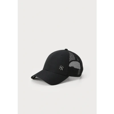 Abbildung von New Era Flawless 9FORTY Trucker Unisex Cap, Größe: One Size, Black