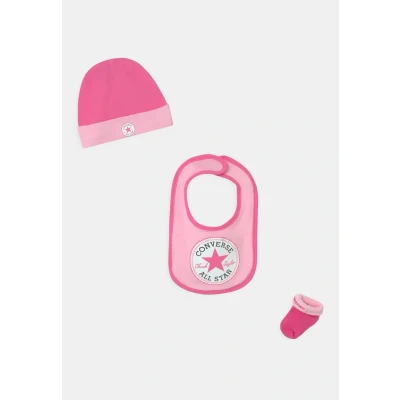 Abbildung von Converse Chuck Infant HAT BIB Bootie SET Mütze für Kinder, Größe: 68 80, Cherry blossom