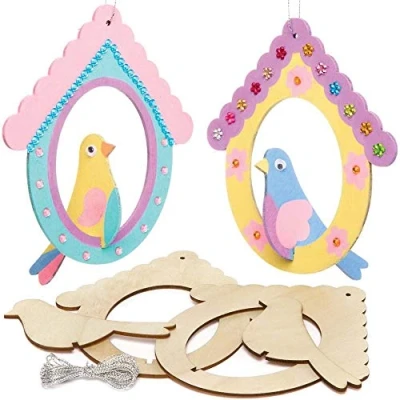 Abbildung von Baker Ross AX859 Vogel Bastelset aus Holz 5er Pack, Basteln mit Vögeln auf Stangen, Formen für Kinder zum Verzieren und Aufhängen