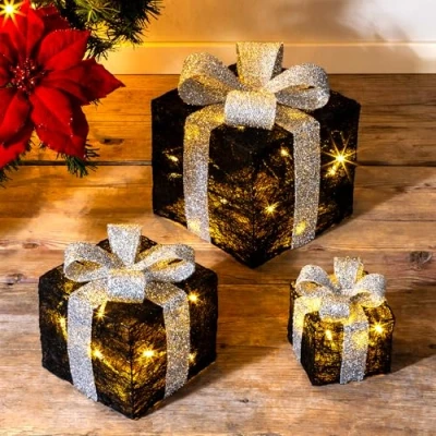 Abbildung von LED Geschenkboxen mit Timer 3er Set Farbe Weihnachts Dekoboxen warm weiß beleuchtet Weihnachten Advent Winter Christbaum Deko Beleuchtung Batterie betrieben (schwarz)