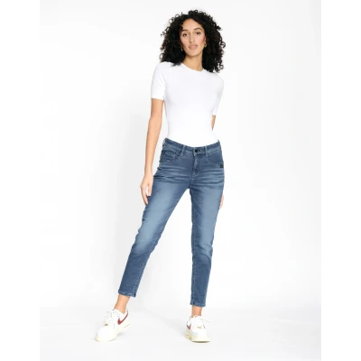 Abbildung von GANG 5 Pocket Hose 94AMELIE cropped im Fit