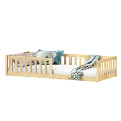 Abbildung von IDIMEX Bodenbett Gustavo mit Rausfallschutz Kiefer Massiv Natur 90 x 200 cm Montessori Kinderbett