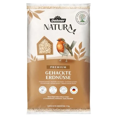 Abbildung von Dehner Natura Premium Wildvogelfutter, gehackte Erdnüsse schalenfrei, Ganzjahresfutter proteinreich / energiereich, hochwertiges Vogelfutter für Wildvögel, 5 kg