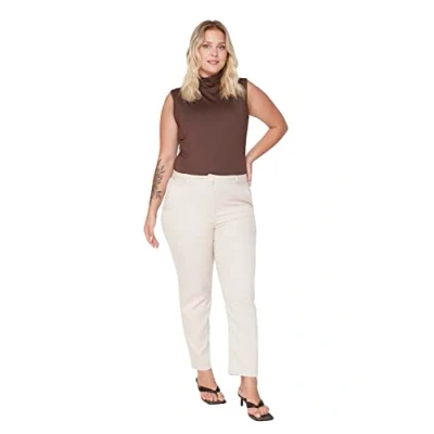 Abbildung von Trendyol Damen Normal Waist Cigarette Plus Size Pants Hose, Stone, 50