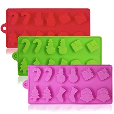Abbildung von Lot de 3 moules Silicone Christmas Candy, Yucool gâteau Chocolat Jelly plaques cuisson anti adhésif pour décoration fête, cadeau Noël, avec forme d&#039;arbre Père Noël Head