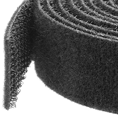 Abbildung von StarTech.com 7,6 m Klettbandrolle Wiederverwendbare Zuschneidbare Klettkabelbinder Industrielle Klettverschluss Rolle / Klettband Klettbänder für Kabelmanagement Schwarz (HKLP25)