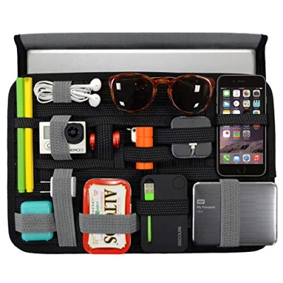 Abbildung von Cocoon GRID IT WRAP 11&quot; MacBook Air Hülle &amp; Organizer mit elastischen Bändern / für Aktentasche, Handtasche Laptop Neopren Schutzhülle Organisationssystem Schwarz 35 x 2 24,5 cm