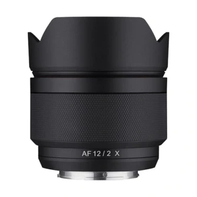 Abbildung von SAMYANG AF 12 mm f/2.0 Autofokus APS C Kompaktes Ultra Weitwinkelobjektiv für Fujifilm X (SYIO12AF FX), schwarz