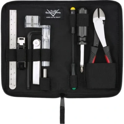 Abbildung von Fender Custom Shop Werkzeug Kit für Gitarre, Zur Einstellung von E Gitarren und Bässen, Schwarz