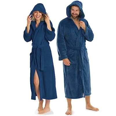 Abbildung von aqua textil XS XXXL Bademantel Kapuze Uni lang aufgesetzte Taschen Damen Herren Unisex Mikrofaser Kuschelfleece Morgenmantel, Sauna, Spa, Pool, Bad, flauschig und komfortabel OEKO TEX Malibu